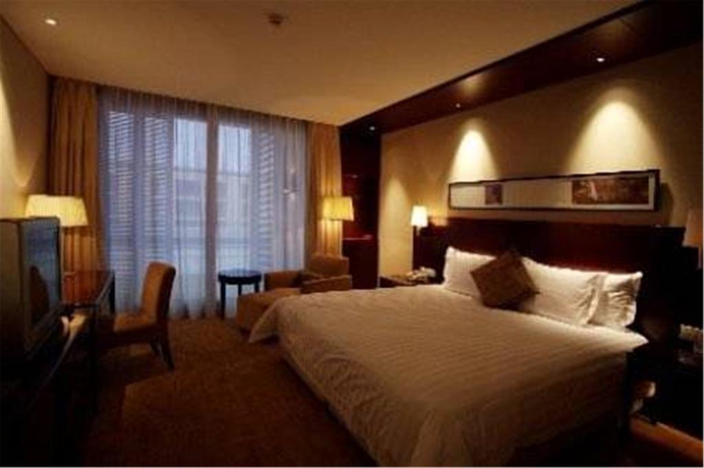 הוינאן Howard Johnson Plaza Lingang Shanghai חדר תמונה