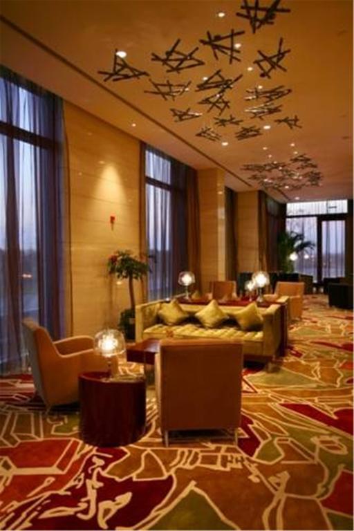 הוינאן Howard Johnson Plaza Lingang Shanghai מראה חיצוני תמונה